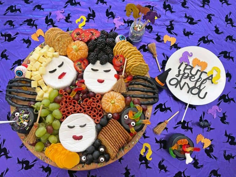 BEST Hocus Pocus Halloween Party Ideas - Food Decor & More! - Marley ...