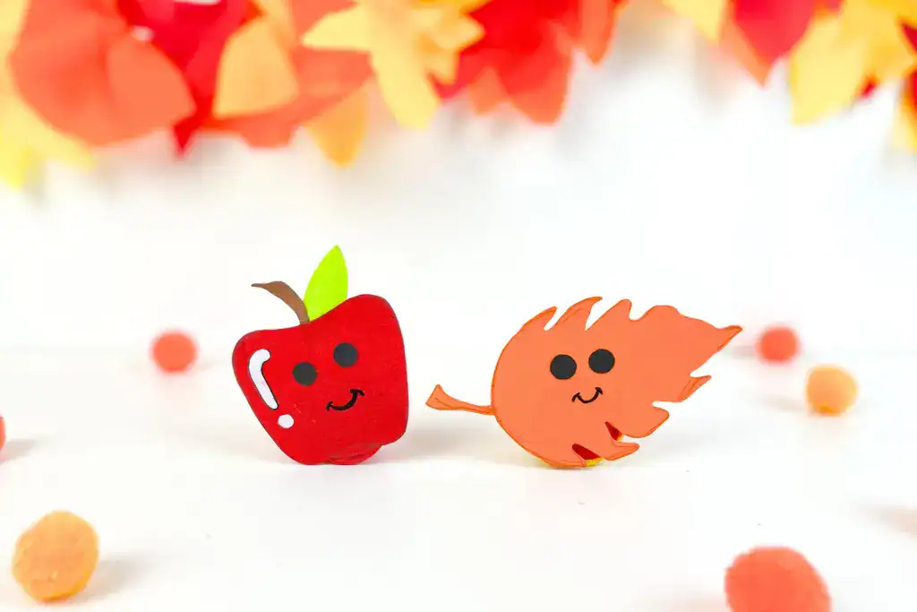 Apple and Leaf Rocking Bottle Cap Craft