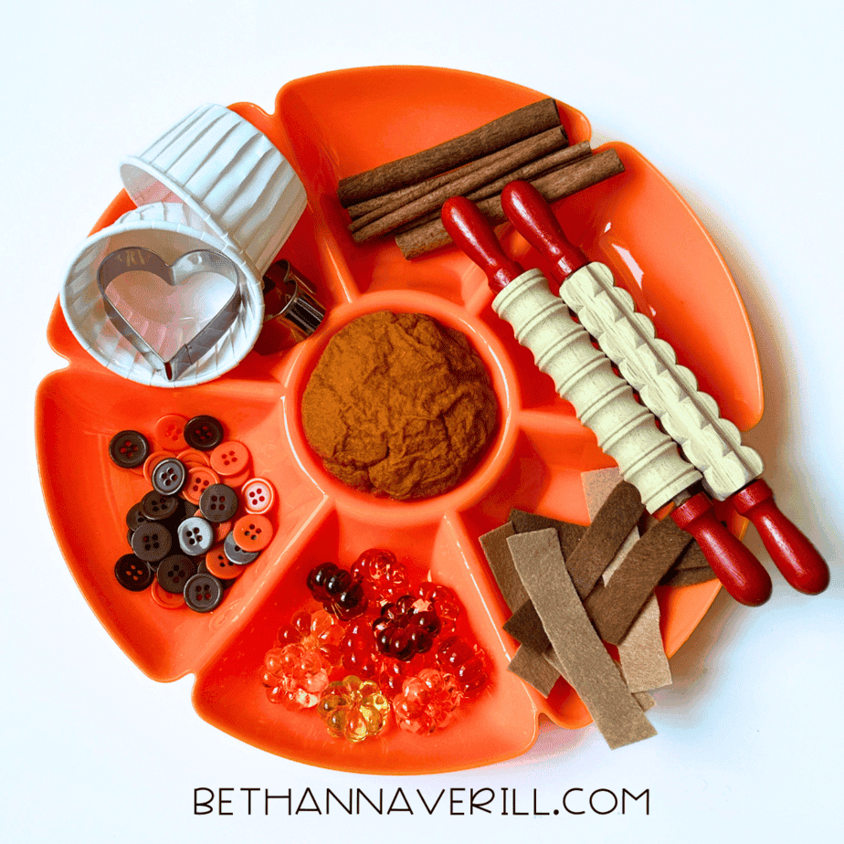 Pumpkin Pie Playdough Tray