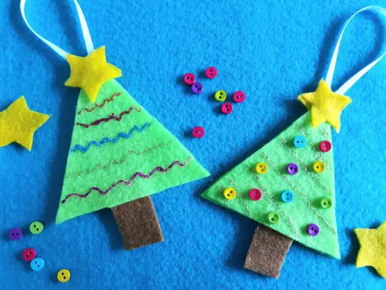 No Sew Christmas Tree Felt Ornament Craft