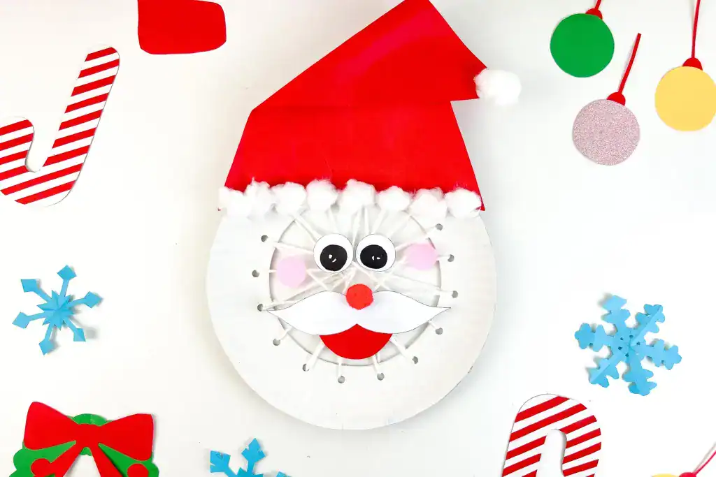 Santa Paper Plate Yarn Lacing Craft