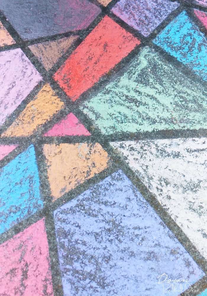 How to Make a Sidewalk Chalk Mosaic