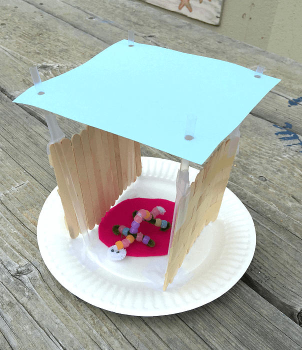 Build a Shelter from the Sun and Test it with UV-Sensitive Beads by Buggy and Buddy