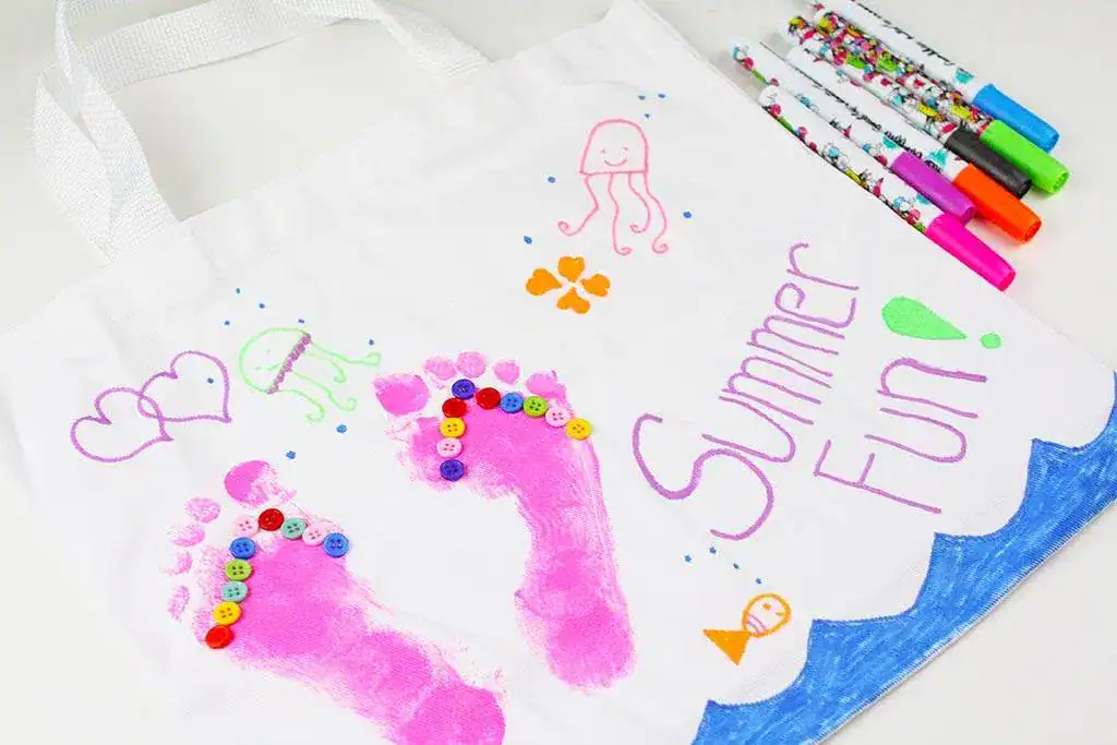 DIY Flip Flop Beach Bag by Crafting Chicks